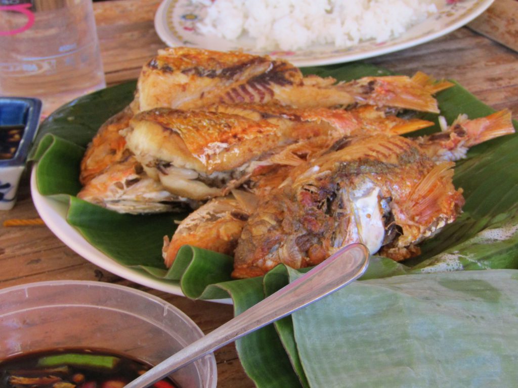 Fried goat fish or 'timbungan'