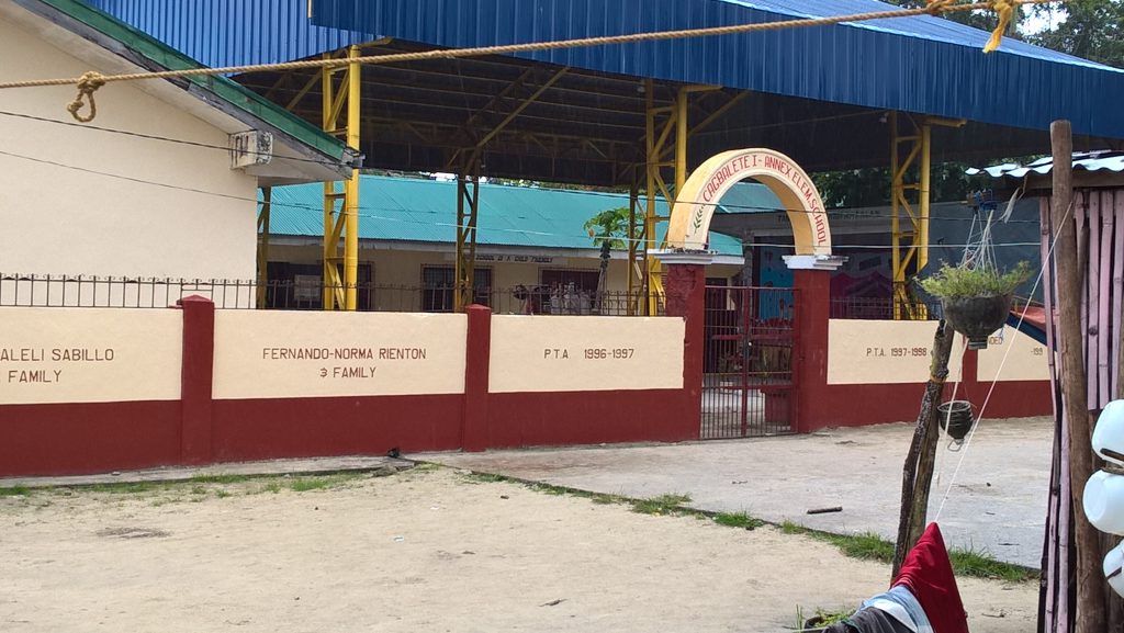 Elementary school near Aling Baby's house