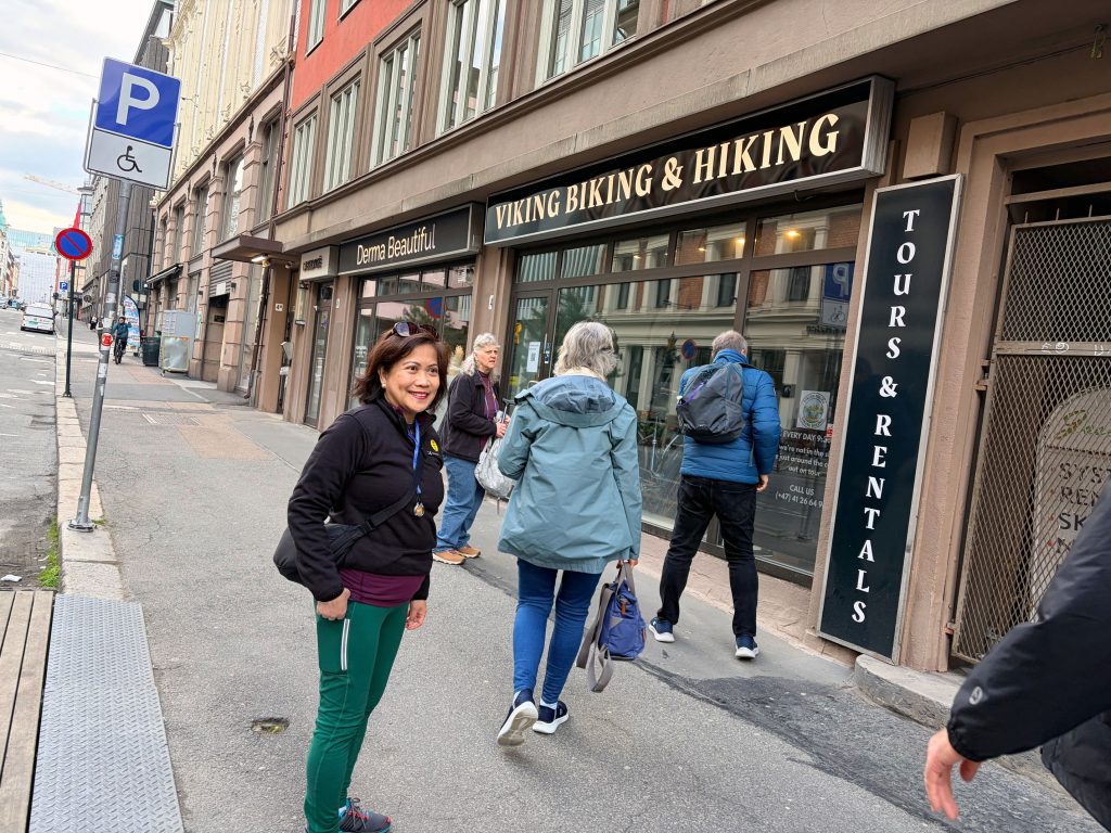 We got our bikes from the "Viking Biking & Hiking" tours and rental shop along Nedre Slottsgate in downtown Oslo.
