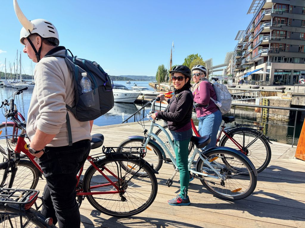 Ruby soaks in the view from the marina in Aker Brygge in Oslo, Norway.